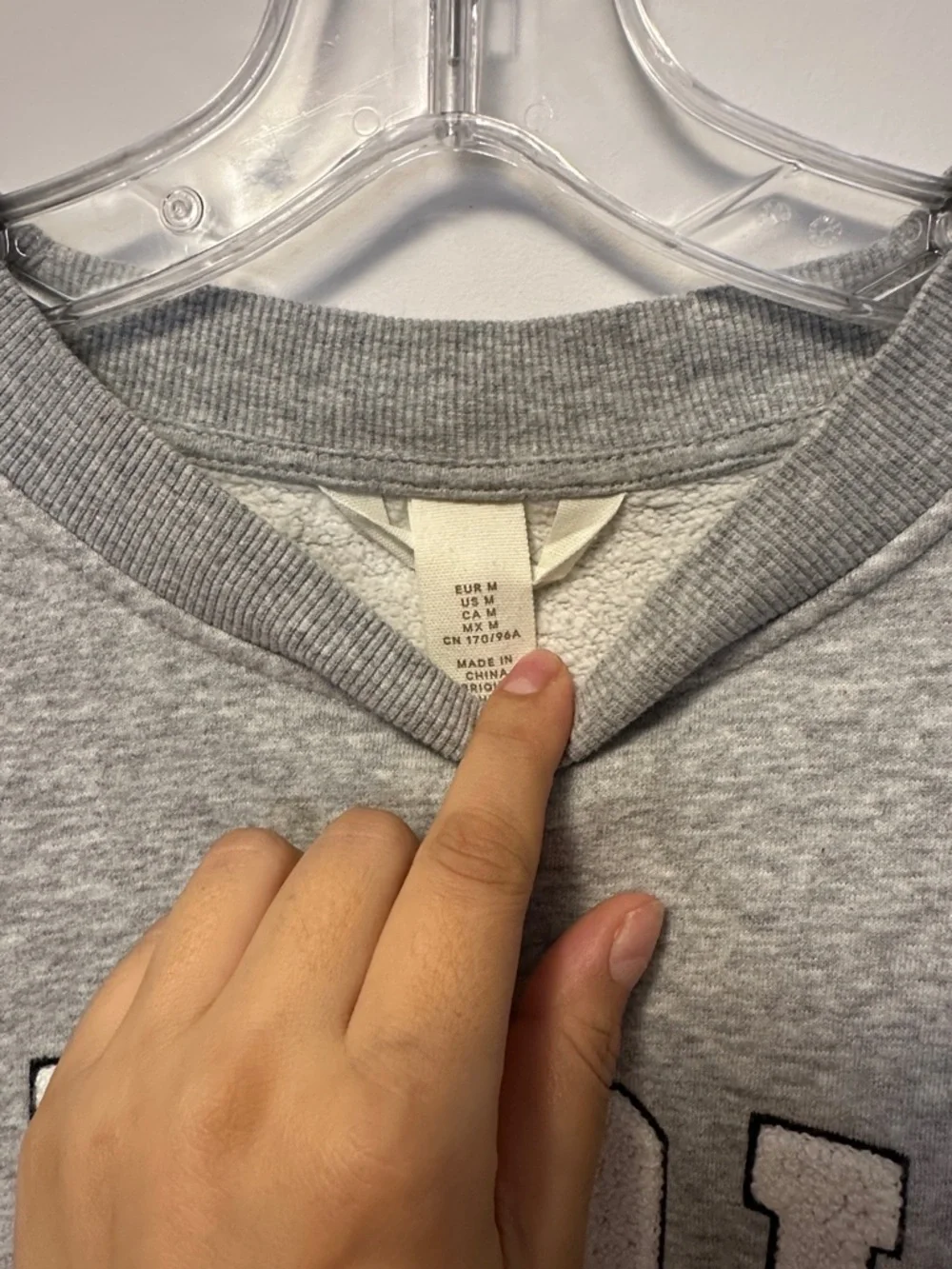 H&M Paris Graphic Oversized Long Length Crewneck Sweater - Picture 9 of 11